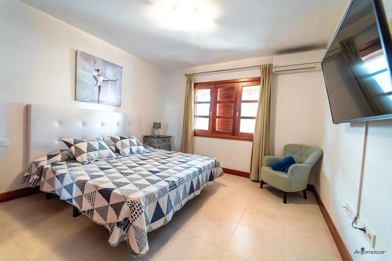 Luxury Villas Anjomacar Teguise